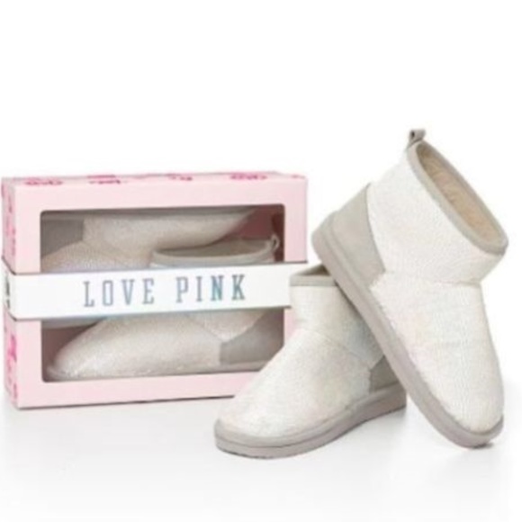 VS Love PINK Mukluk Bootie furlined Boots Slippers - Picture 1 of 4